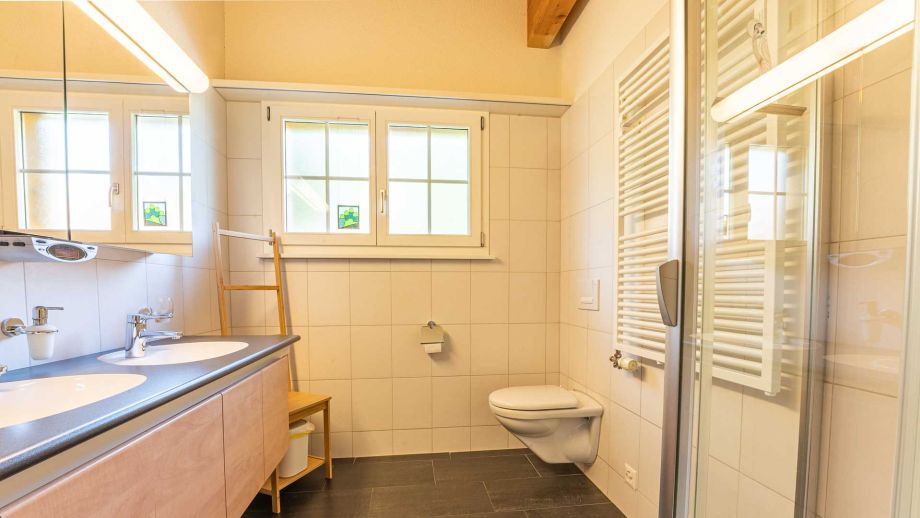 Badezimmer CHRIMITH Ferienwohnung Adelboden